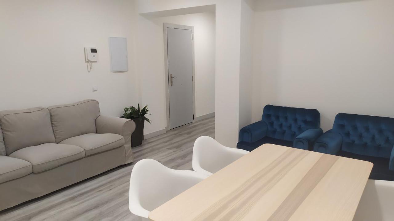 Mirrooms Овьедо Экстерьер фото